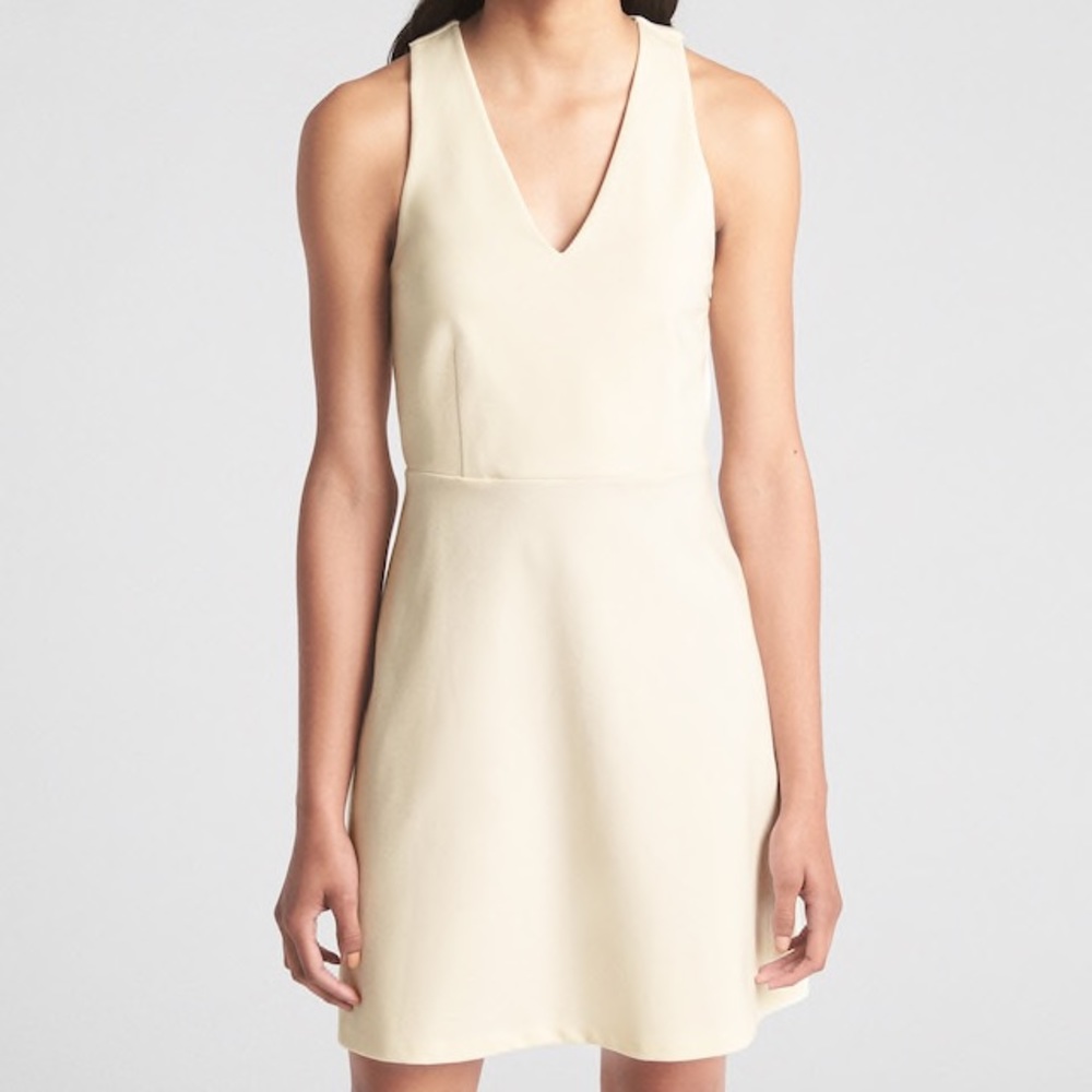 💫NWT Black ponte GAP dress